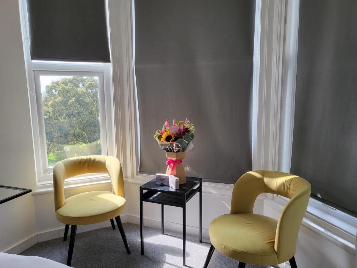 Q8 Boutique Hotel Portsmouth Esterno foto
