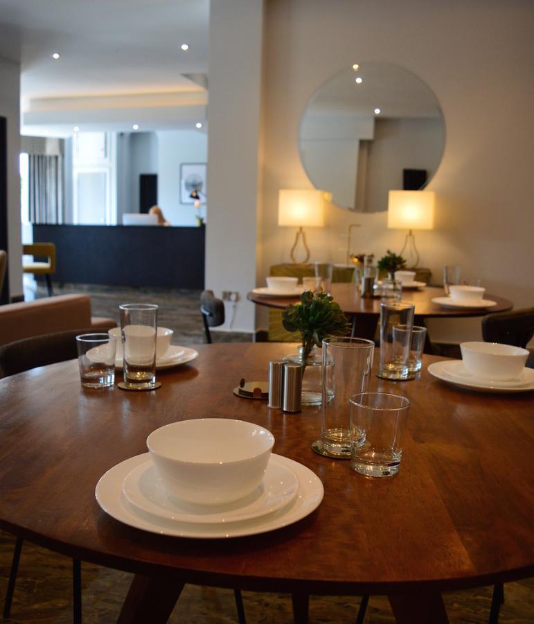 Q8 Boutique Hotel Portsmouth Esterno foto