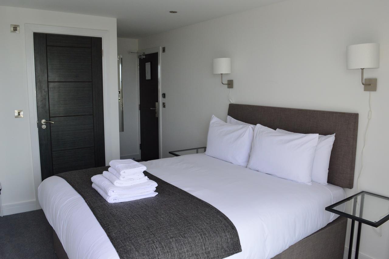 Q8 Boutique Hotel Portsmouth Esterno foto